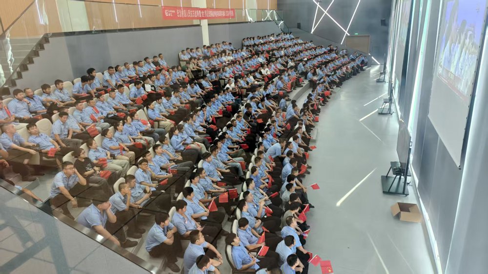 f04b5a3a32189cdfe4140def8b916299