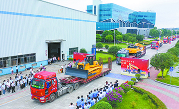 廣西自然災(zāi)害救援項(xiàng)目柳工設(shè)備發(fā)車儀式舉行