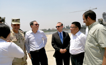 自治區(qū)副主席陳剛走訪海外市場(chǎng)　見證柳工國(guó)際化發(fā)展成果