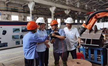 迸發“她”力量 綻放“巾幗紅” | 柳工獲批首個自治區總工會女職工創新工作室