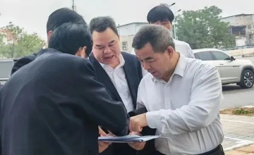 自治區國資委黨委委員、副主任唐愛斌到柳工調研