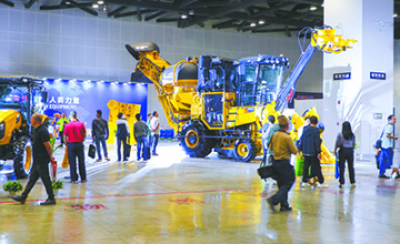 柳工農(nóng)機(jī)亮相廣西國際農(nóng)業(yè)博覽會(huì)